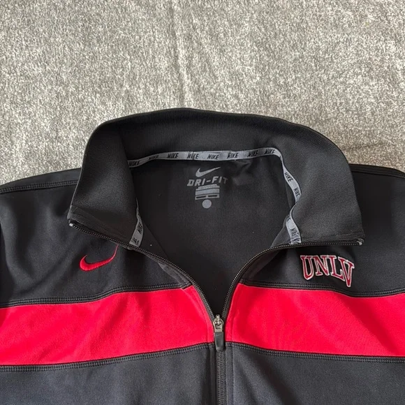 Nike Dri-Fit UNLV Full Zip Up Track Jacket Men’s XL - Picture 7 of 11